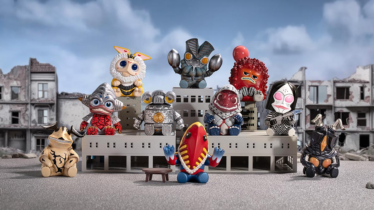 KAIJU Sitting in a Row Series Figures | Blind Box - POP MART