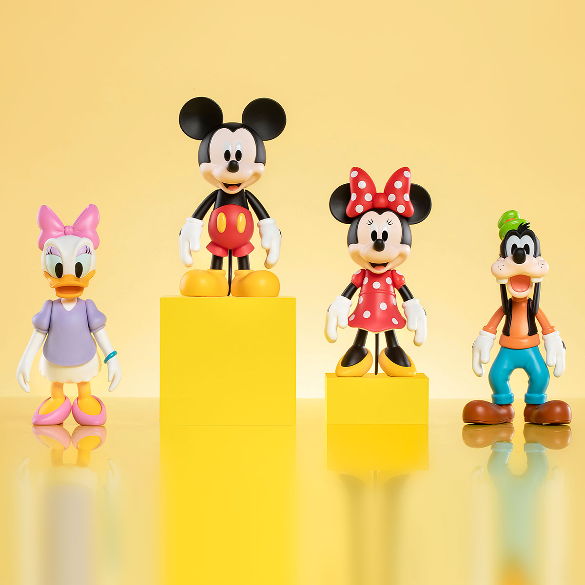 POPMART ディズニー Disney Goofy Trendy Figure - POP MART (United States)