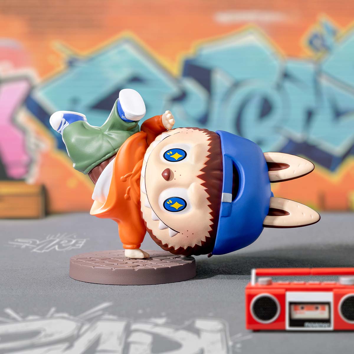 LABUBU Hip-hop Girl Figure - POP MART (Macao, China)