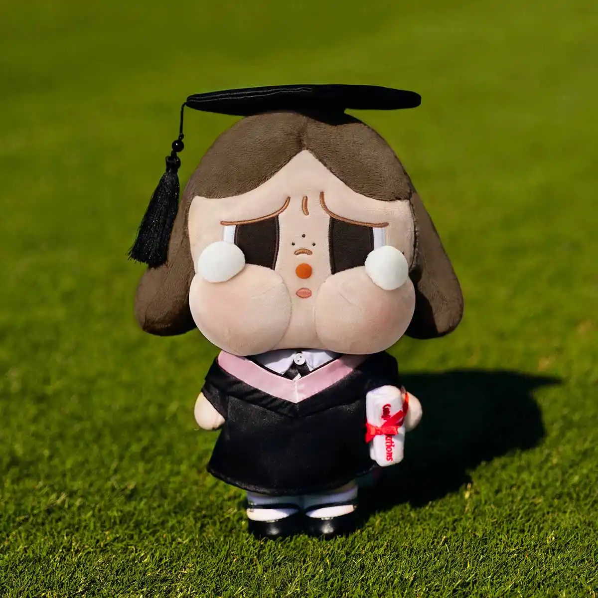 CRYBABY – Colección “Concierto al Atardecer” Muñeco de Peluche