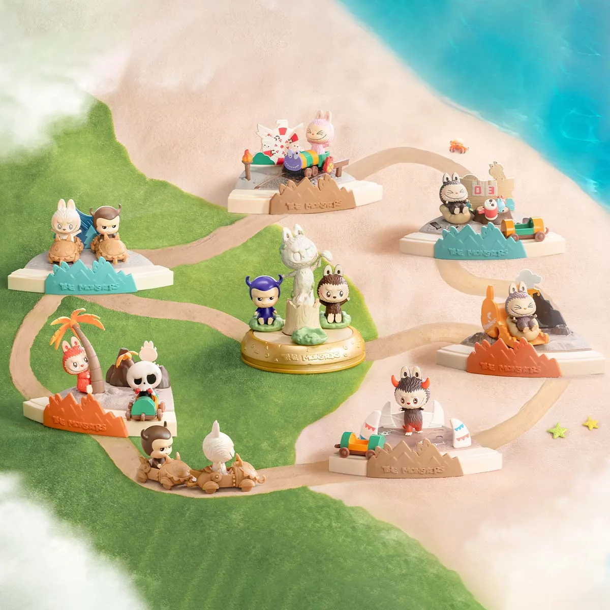 THE MONSTERS Playing Games Series Scene Sets