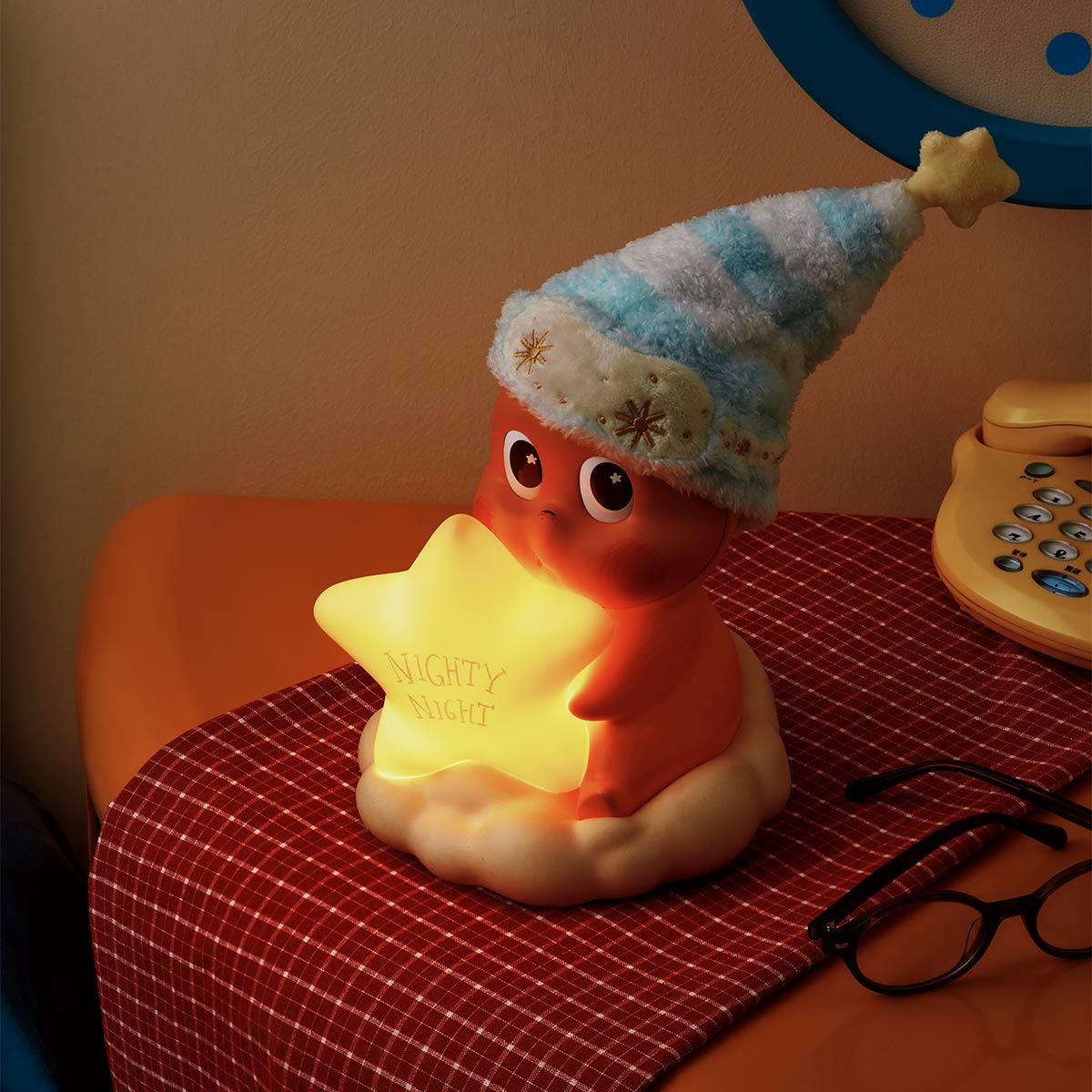 Twinkle Twinkle Classic Series-Goodnight Pat-activated Lamp - POP