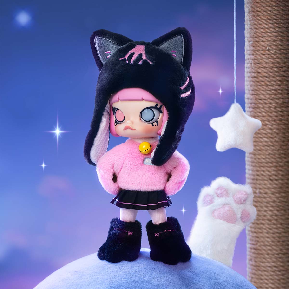 MOLLY Peekaboo 1/8 Action Figure - POP MART (United States)