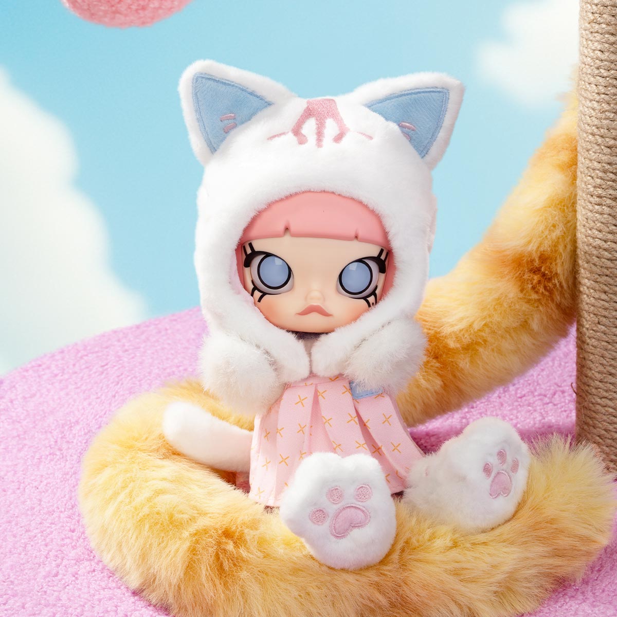 MOLLY Peekaboo 1/8 Action Figure - POP MART (United States)