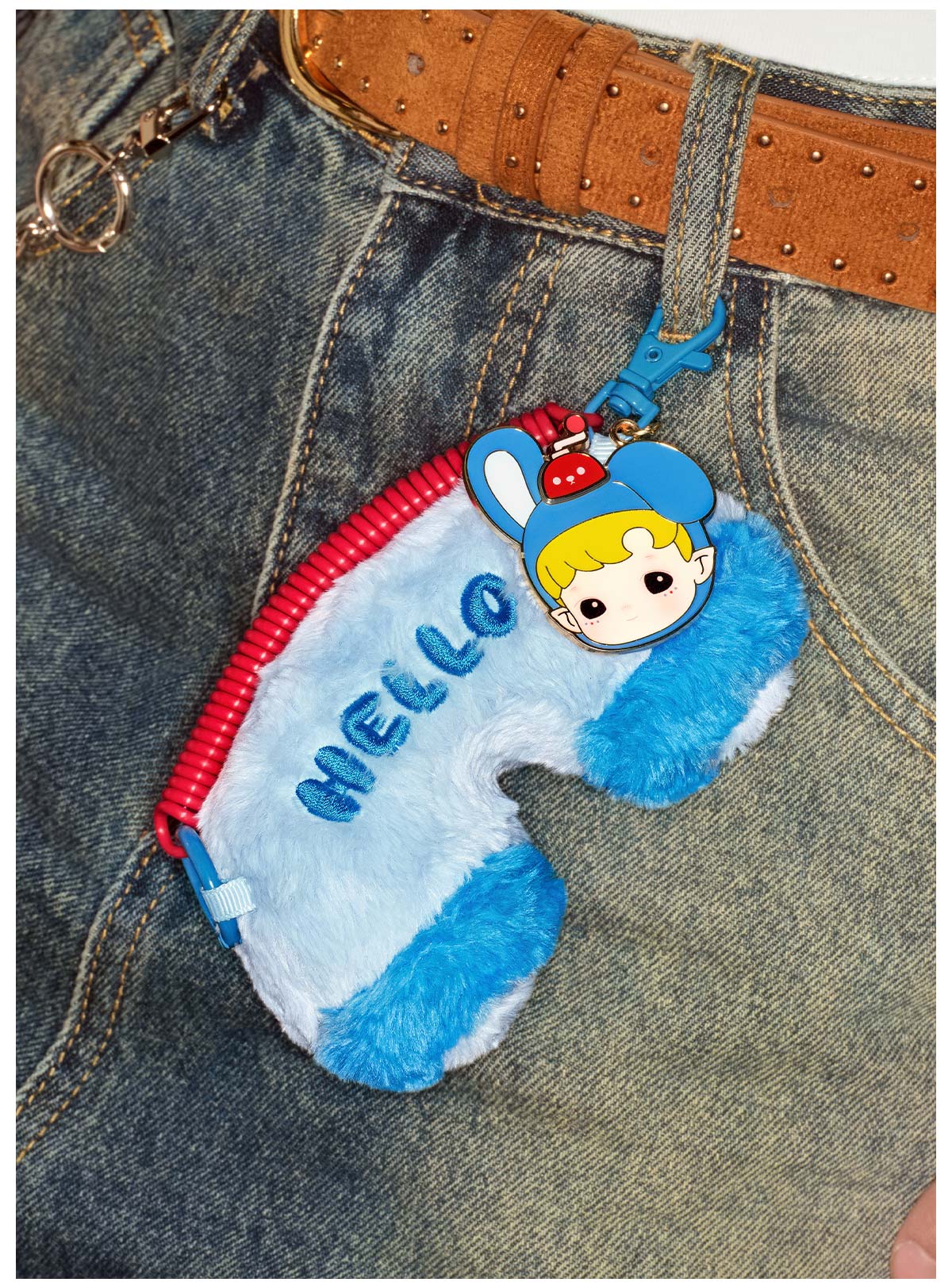 【非売品】ANA ピンバッチ Hello Blue Hello Future POP NOW:HACIPUPU Rolling Time Machine Series-Fragrance