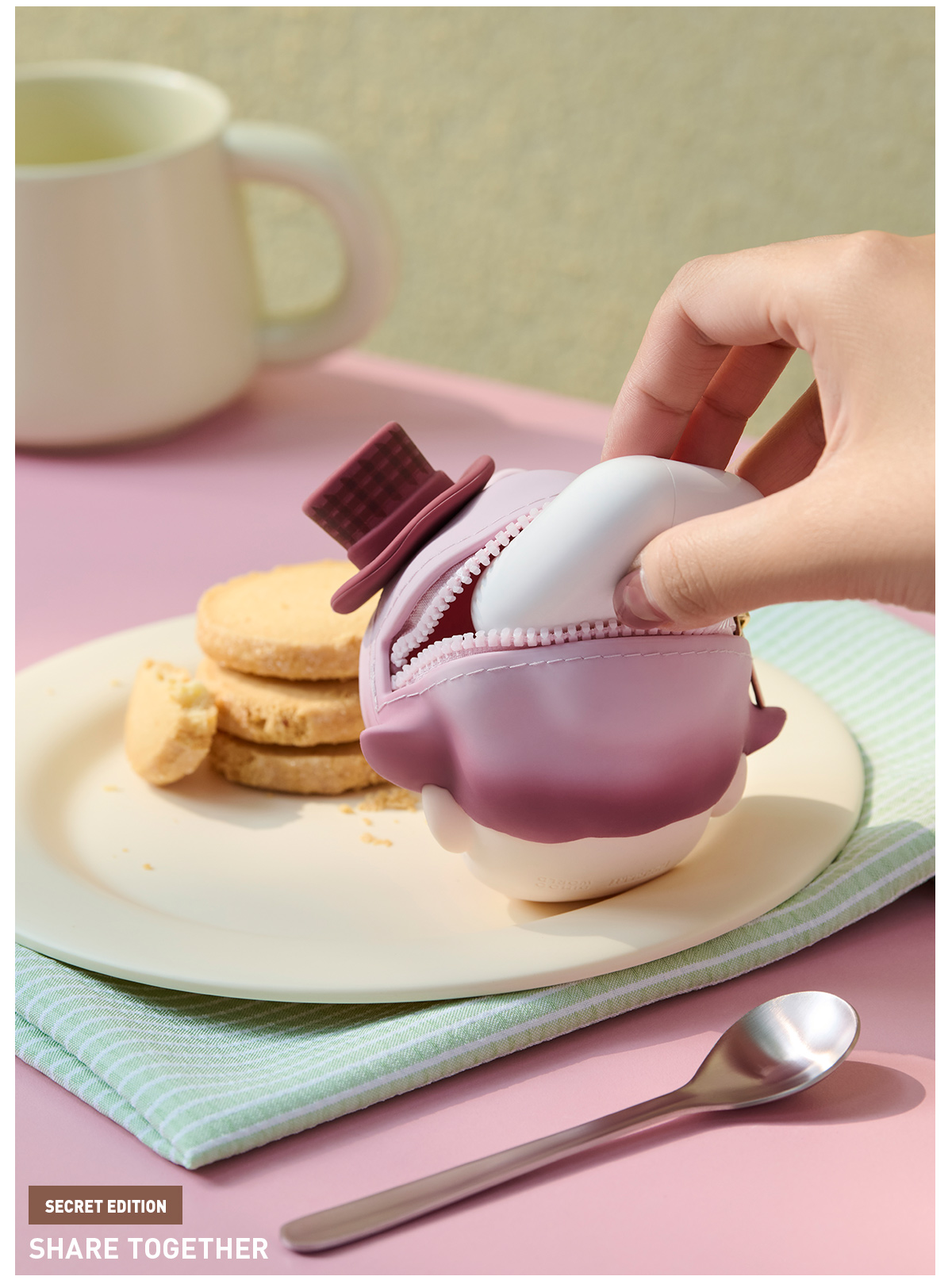 POP NOW:DIMOO Crush on Coffee Series-Earphone Case Blind Box - POP