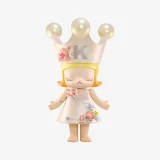 POP MART-MEGA ROYAL MOLLY 1000% Velvet Flowers - Banner 1