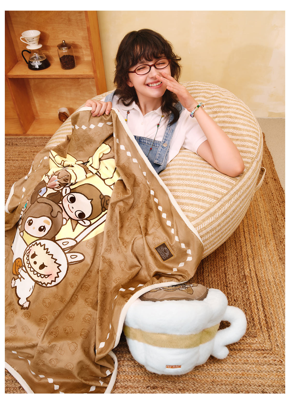 POP BEAN Coffee Factory Series-Blanket & Pillow Set - POP MART