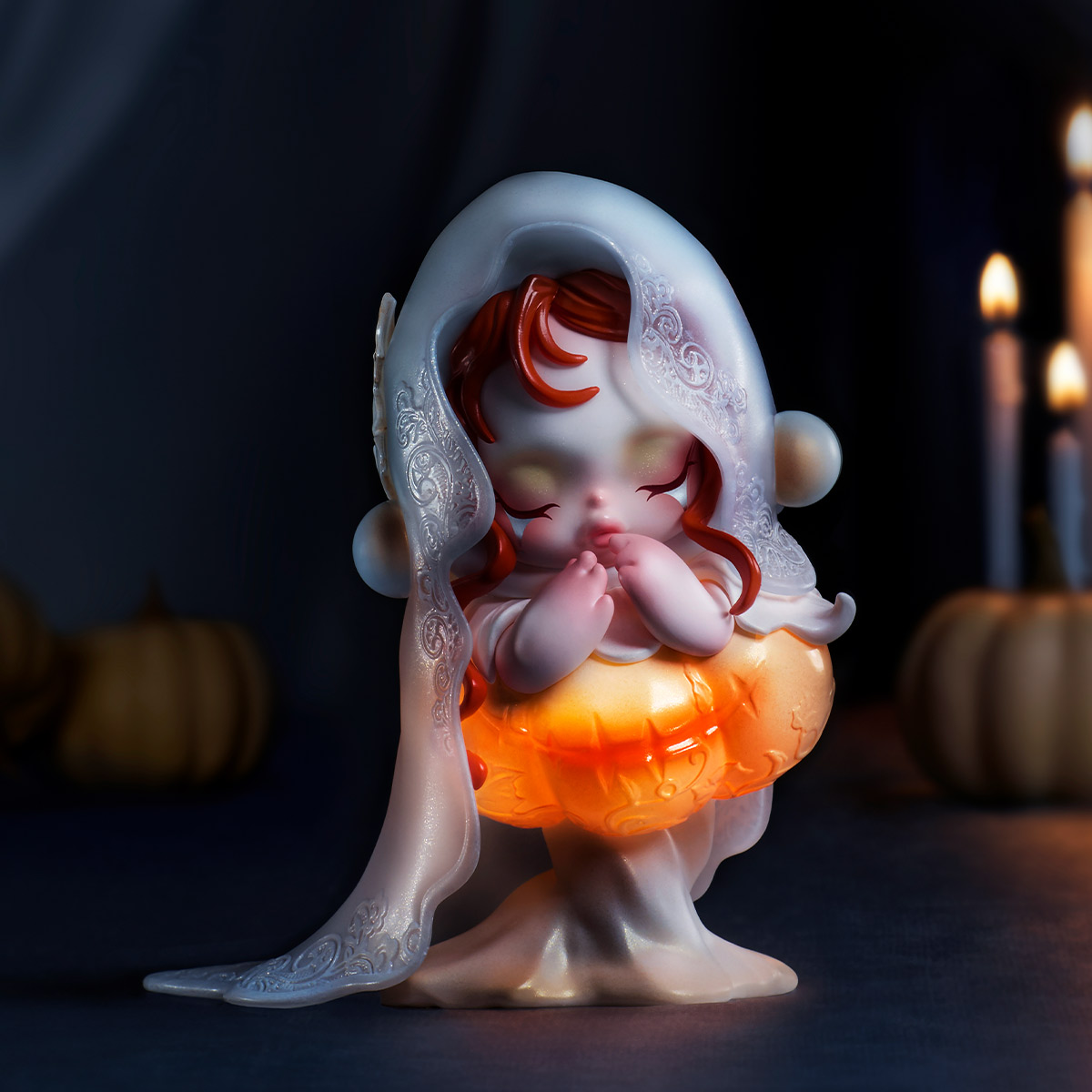 SKULLPANDA Covenant of the White Moon Figure - POP MART (United