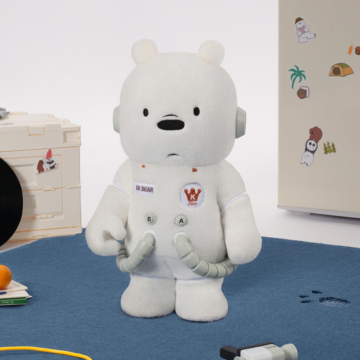 MEGA SPACE MOLLY 400% WE BARE BEARS - POP MART (United States)