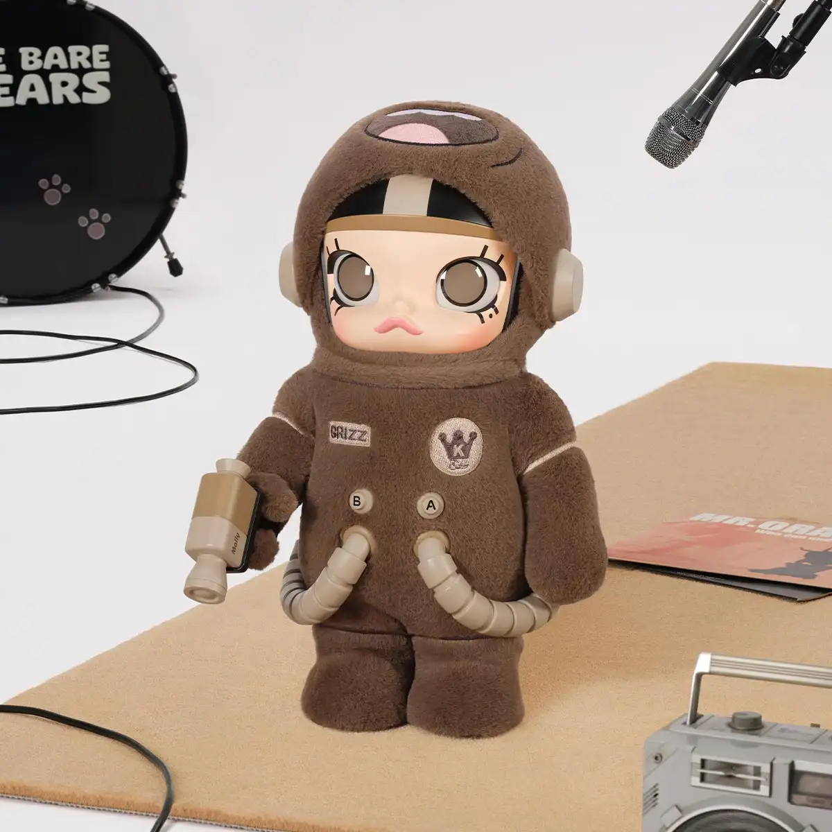 MEGA SPACE MOLLY 400% WE BARE BEARS