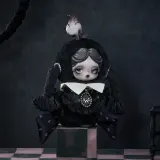 POP MART-SKULLPANDA × Merlina Peluche (Versión Clásica con Vestido) - Banner 1