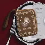 POP MART-SKULLPANDA-Colección"Dining" Funda para Pasaporte - Banner 2