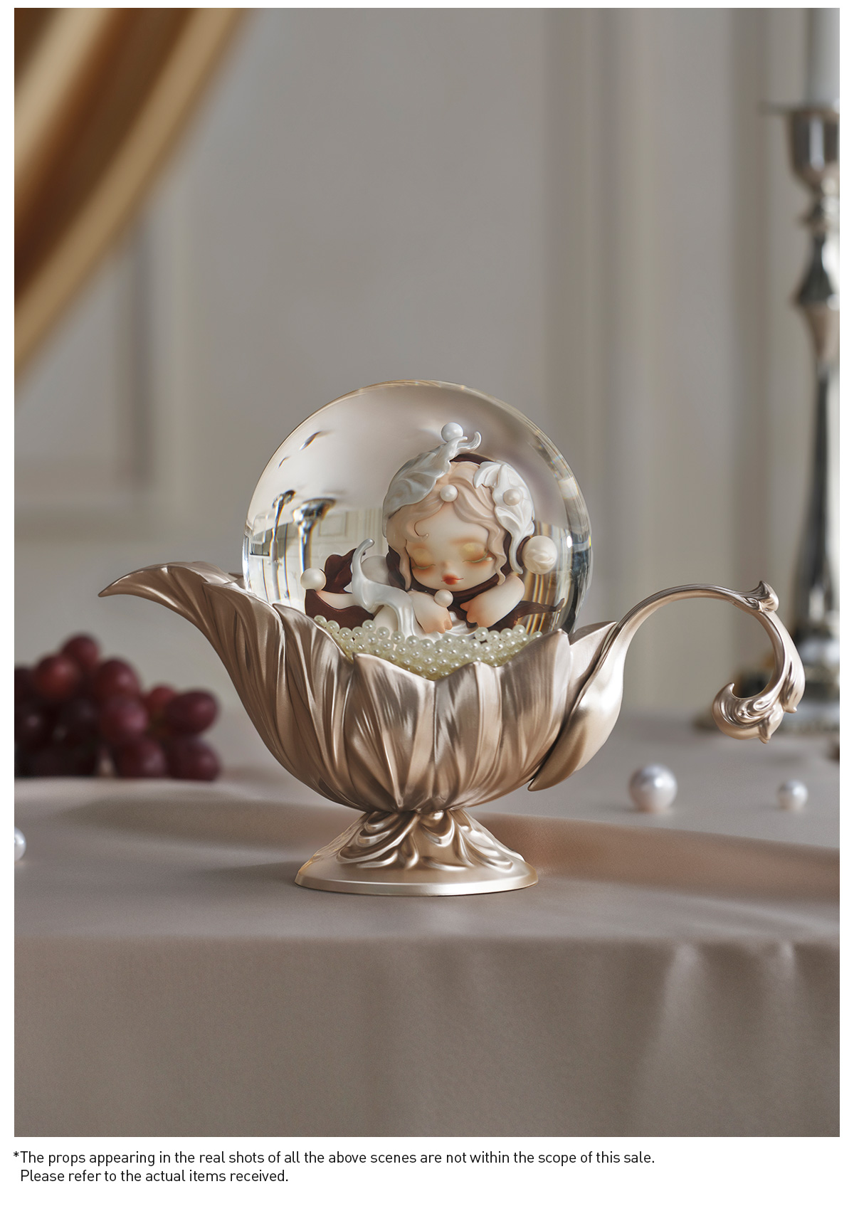 置物 SKULLPANDA The Feast Begins CRYSTAL BALL SKULLPANDA The Feast Begins Series Crystal Ball - POP MART (Canada)