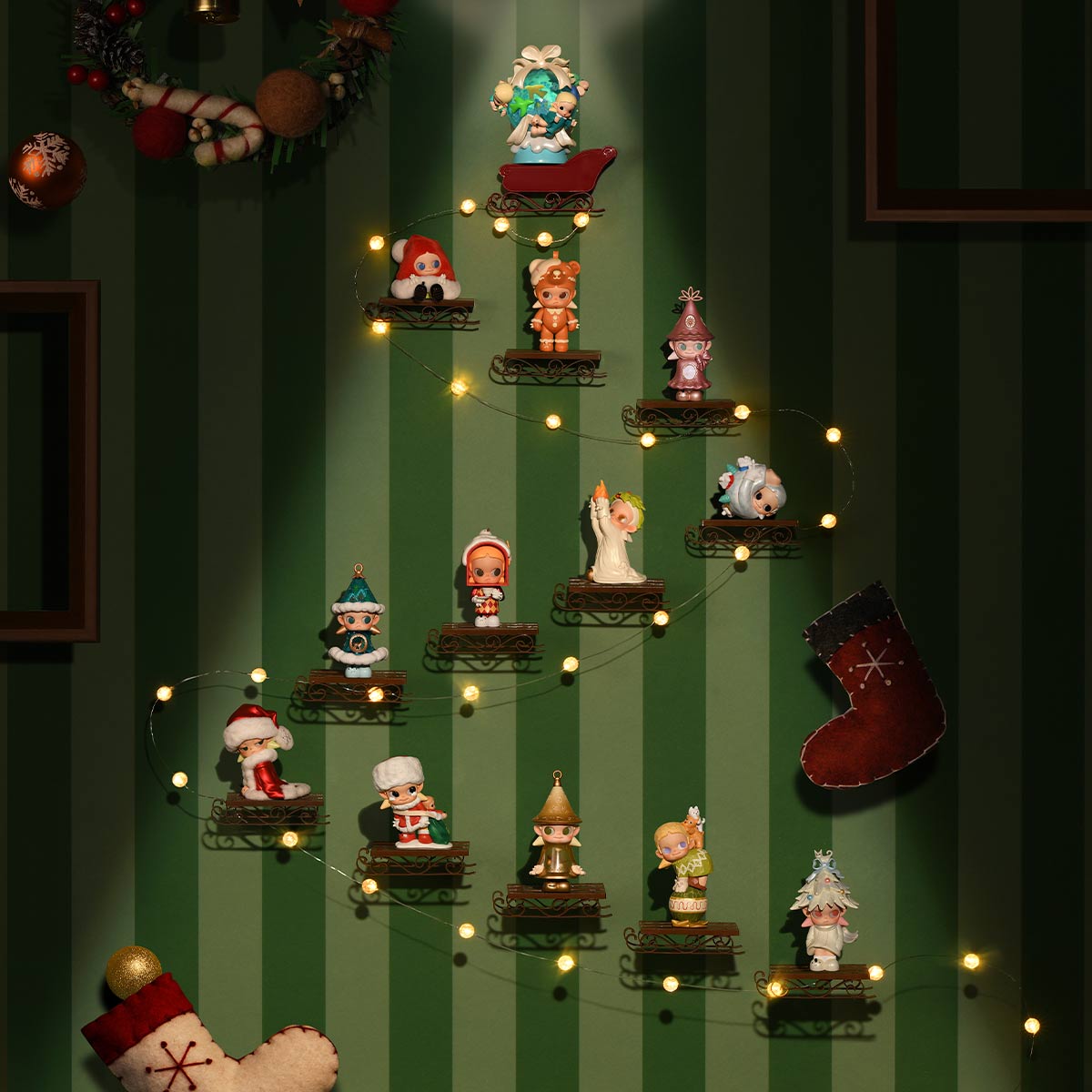 Zsiga The Winter of Gifts Series Figures - POP MART (United States)