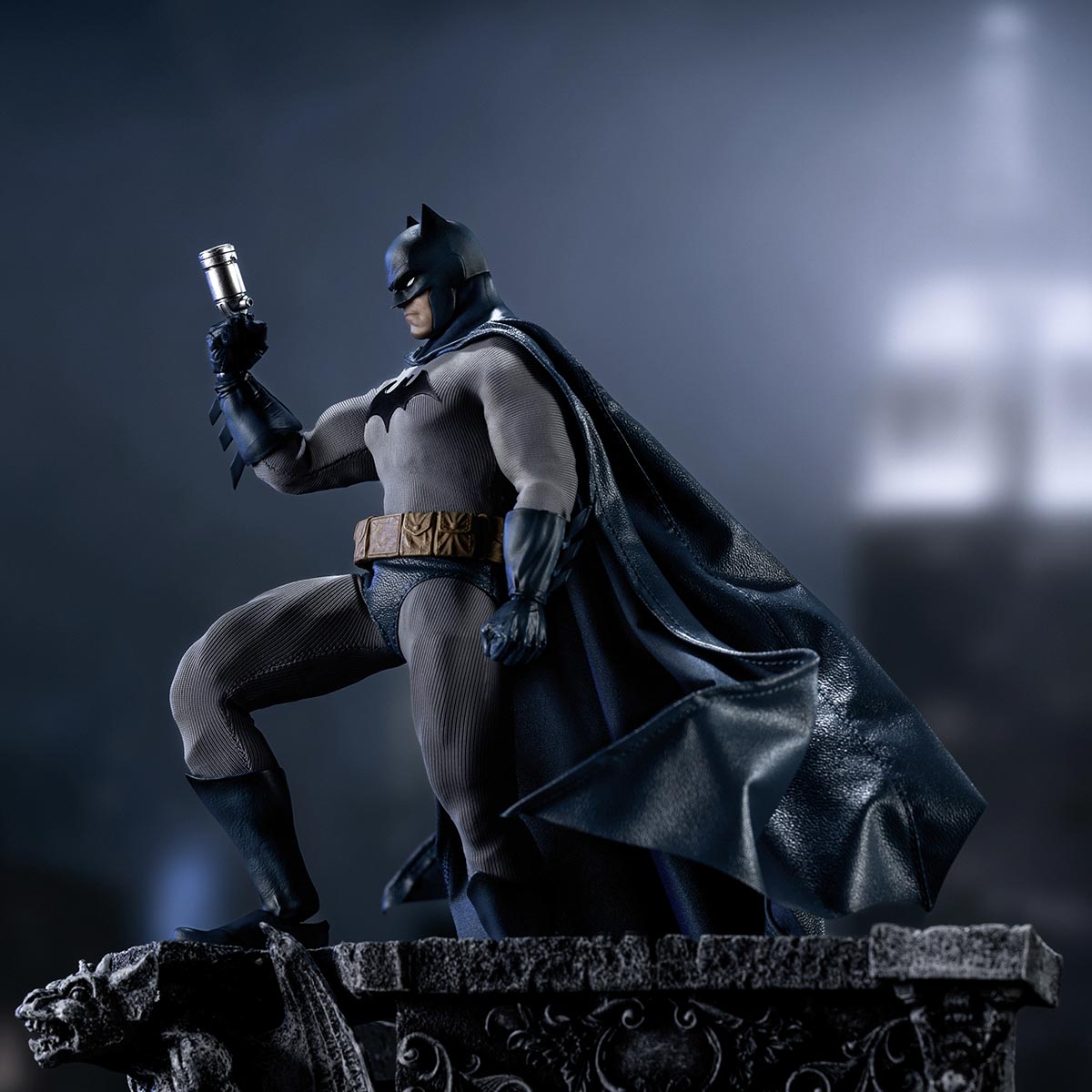 DC Batman Hush Collectible Action Figure - POP MART (Canada)