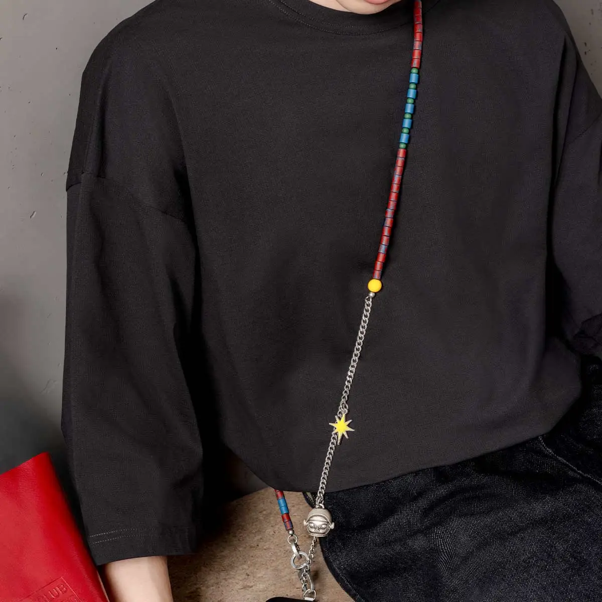 MEGA SPACE MOLLY Hello, Moon Multi-functional Lanyard