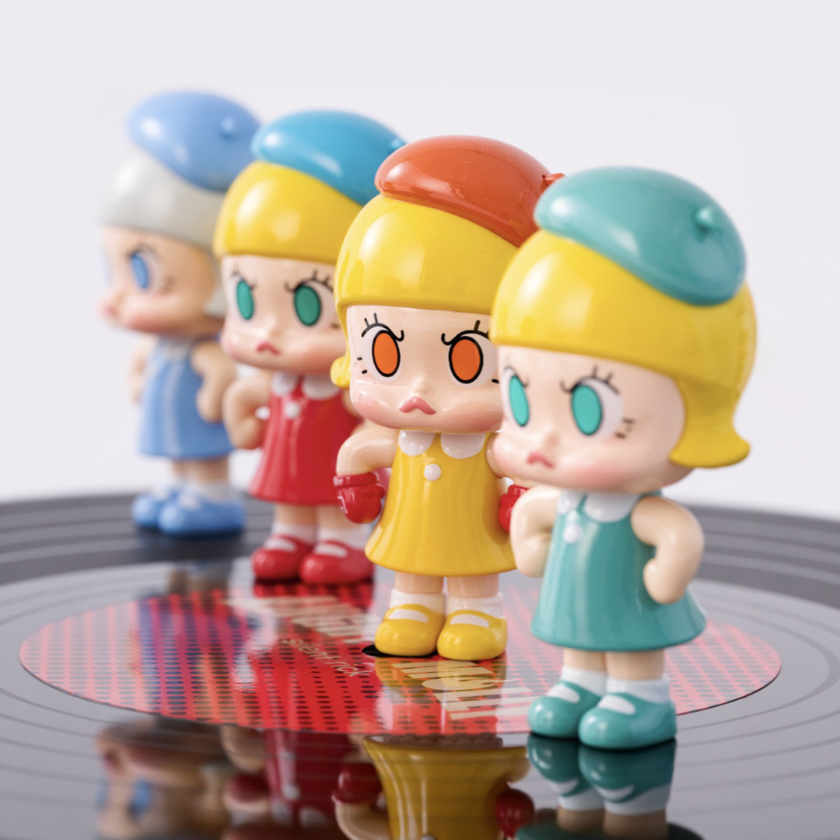 【即日発送】Angry Molly Mini Figure Set Angry Molly Mini Figure Set - Long Play 9 - POP MART (United States)