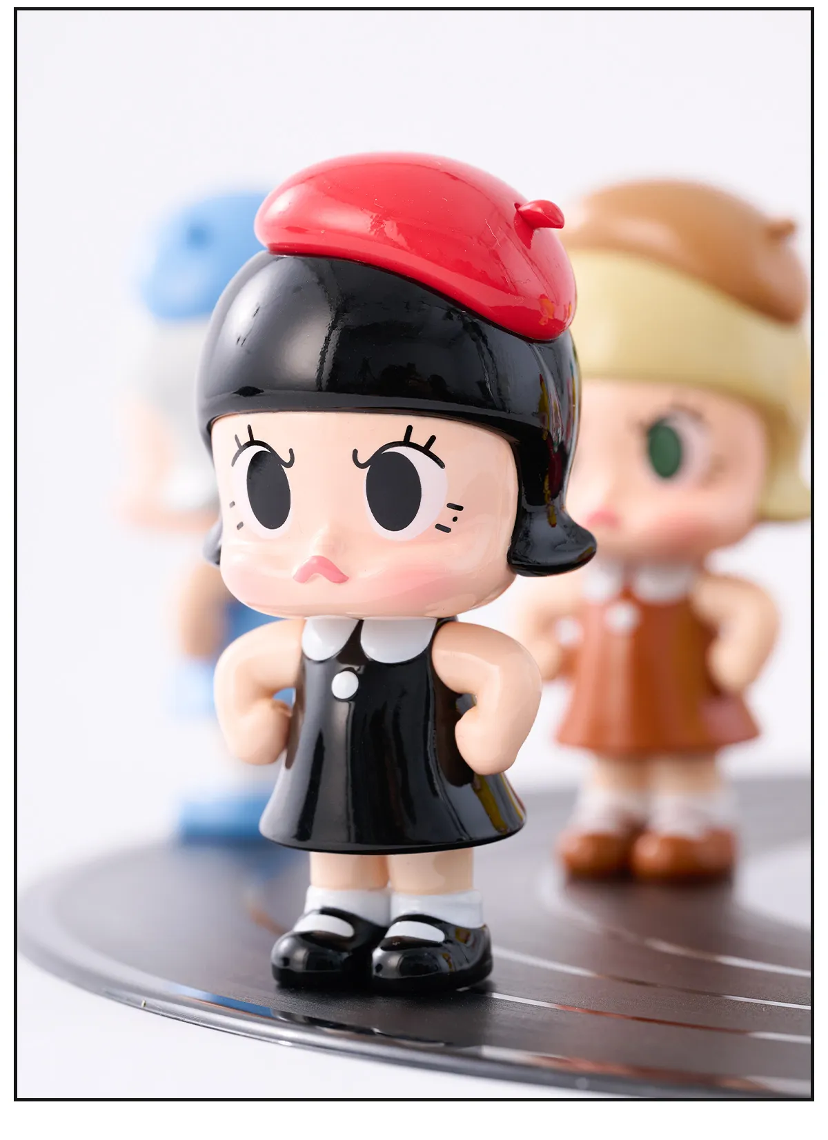 Angry Molly Mini Figure Set - Long Play 9 - POP MART (United States)