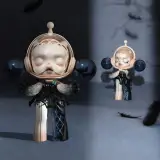 POP MART-MEGA α SKULLPANDA 400% Guo Pei - Mundo Paralelo - Banner 3
