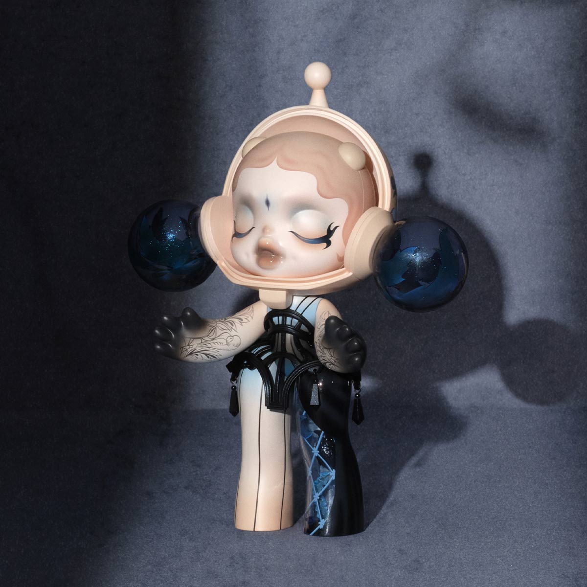 MEGA α SKULLPANDA 400% Guo Pei-Alternate Universe - POP MART