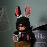 POP MART-HIRONO Conejito - Colgante de Peluche - Banner 4