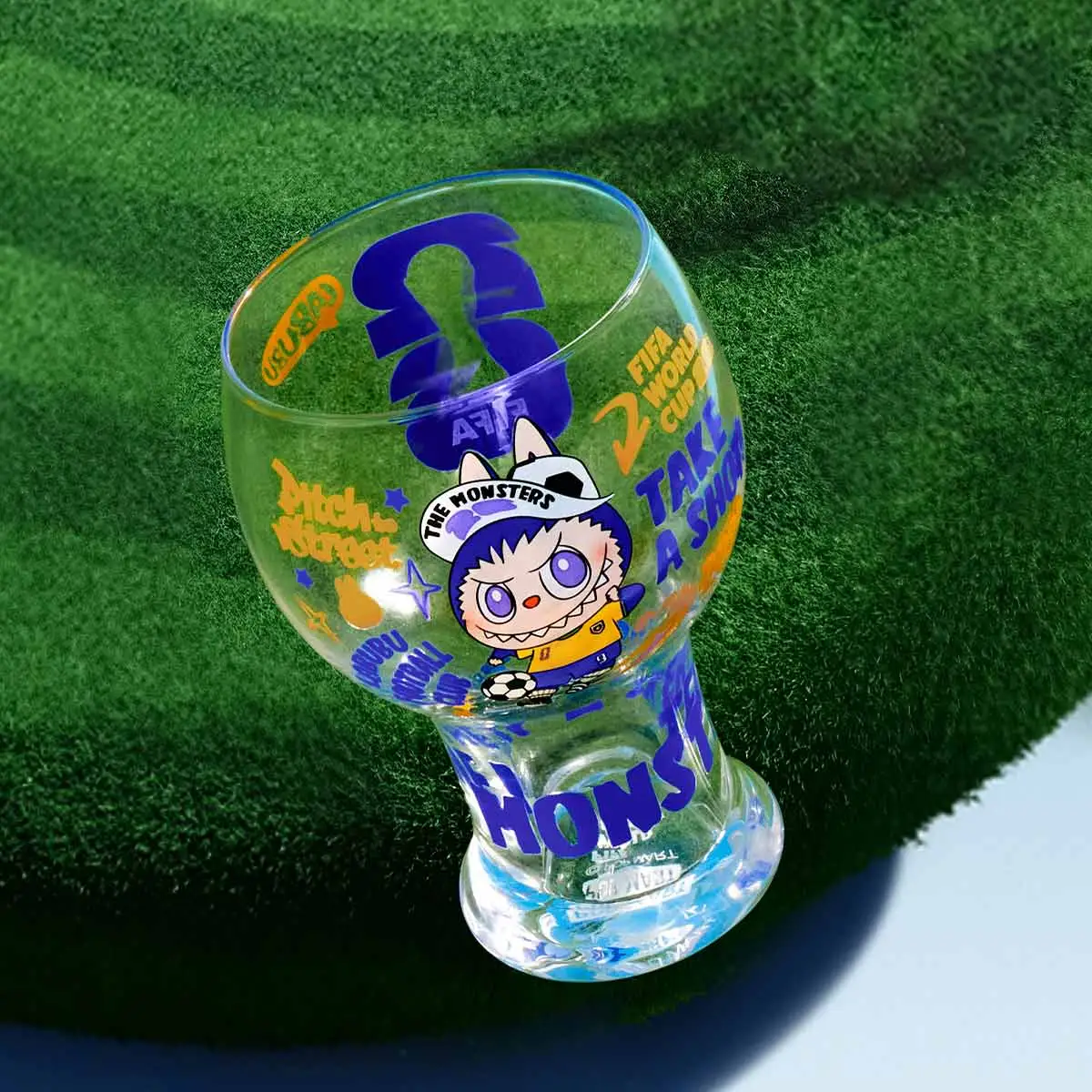 THE MONSTERS × FIFA - Vasos en Cajas Misteriosas
