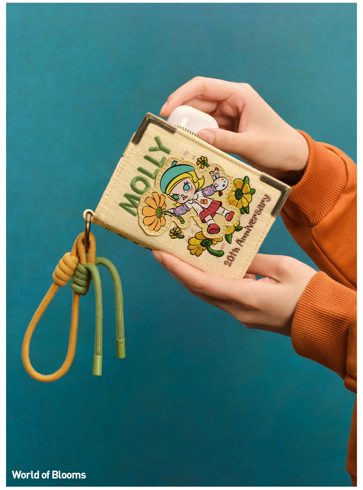POPMART アートコレクションカード MOLLY モリー 003/199 MOLLY Scenery Along the Way Series-Mini Memory Album Bag Blind Box