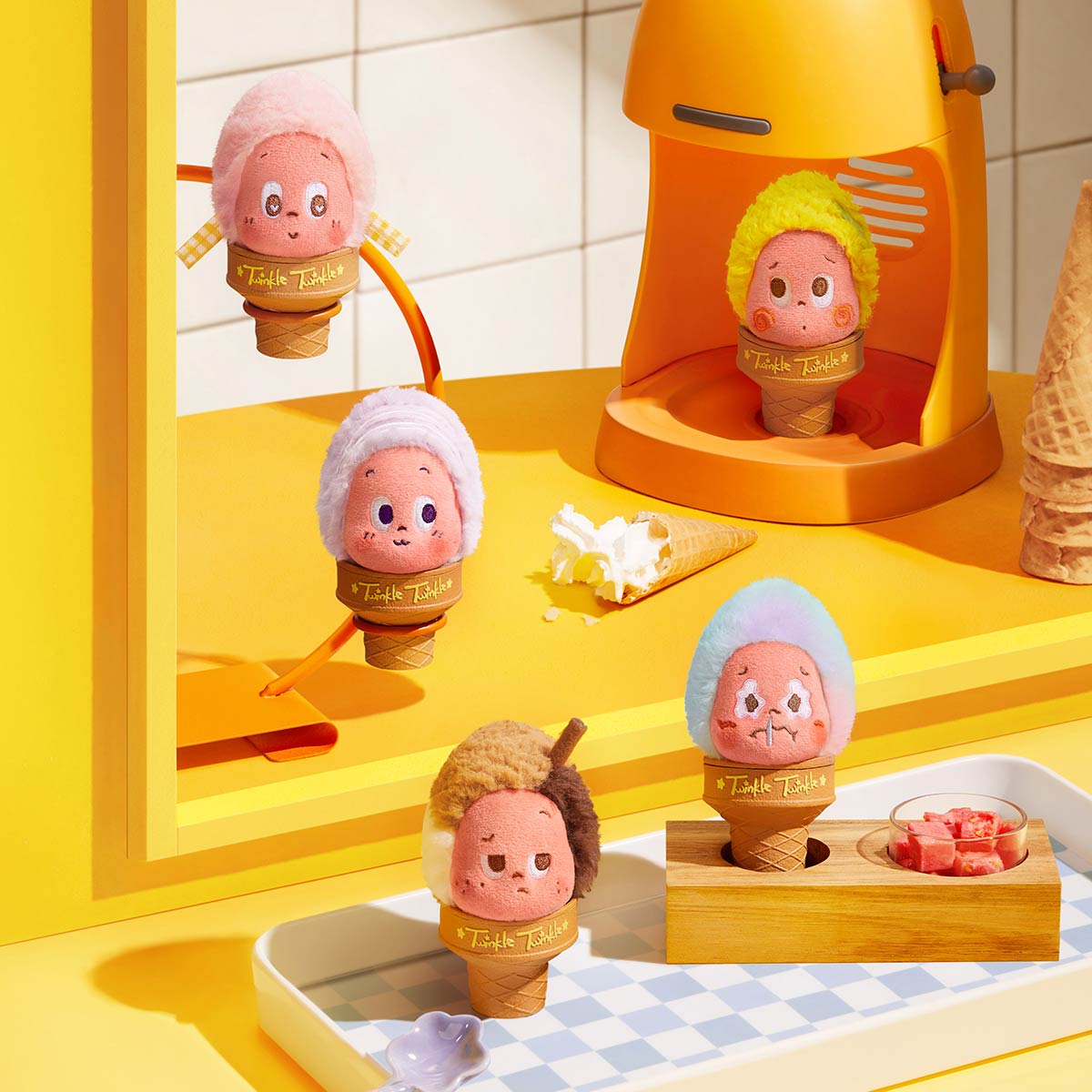 Pop Mart Moon Gelato Series Ice Cream Plush Pendant Blind Box (Overseas Ver.)