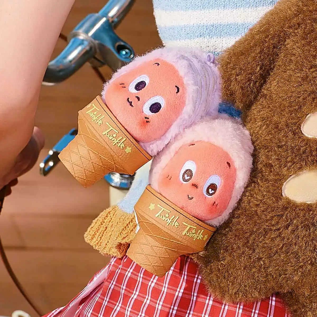 MOON GELATO Series-Ice Cream Plush Pendant Blind Box (Overseas Ver.)
