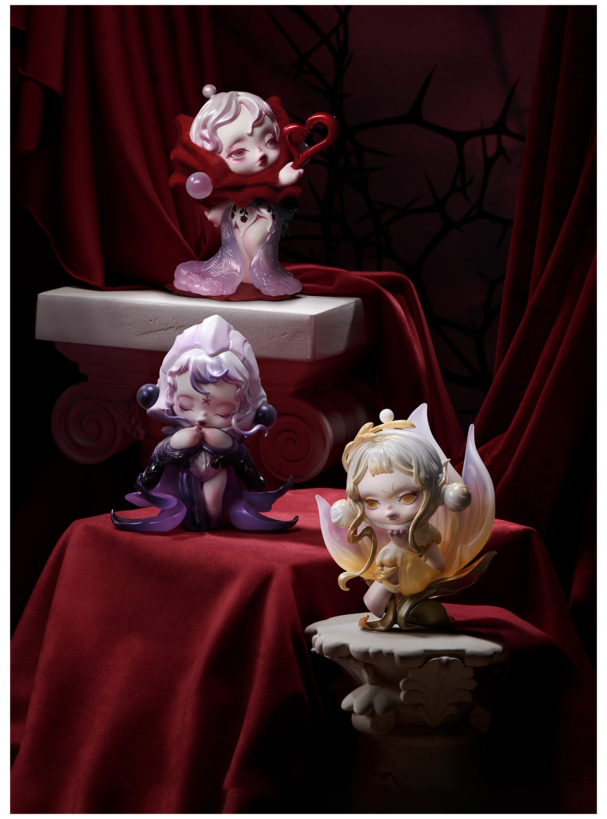 POP NOW:SKULLPANDA Petals in Four Acts Series Figures - POP MART